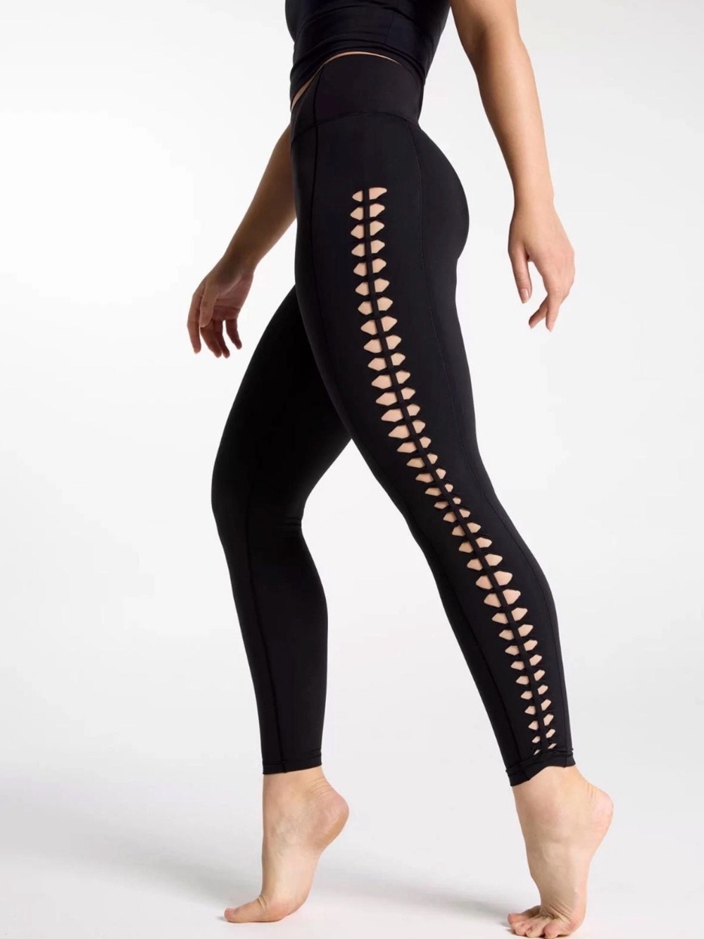 Calia Inspire Crochet High Rise leggings size Medium